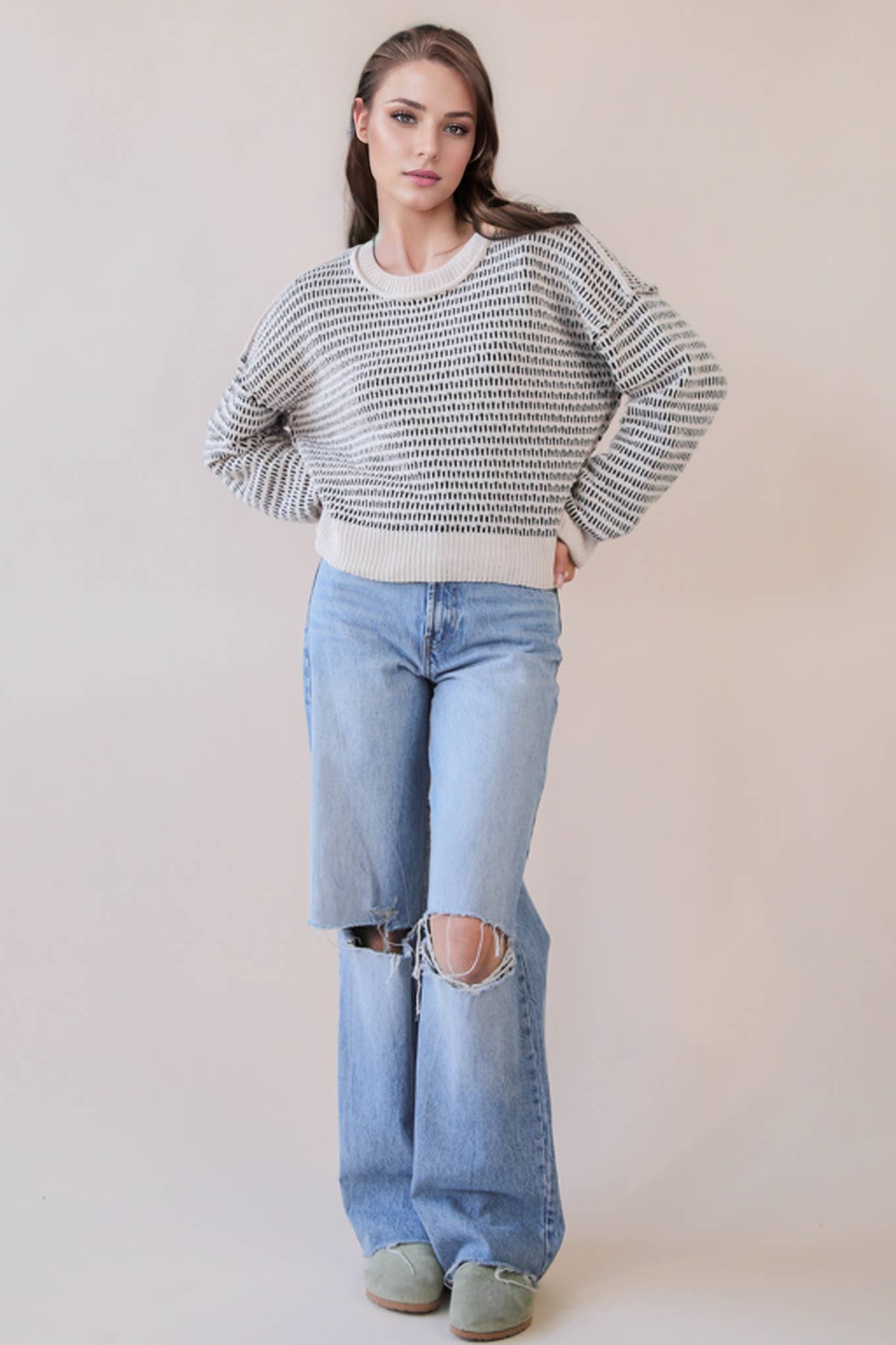 12W3383N-Two Tone Textured Knit Casual Sweater Top
