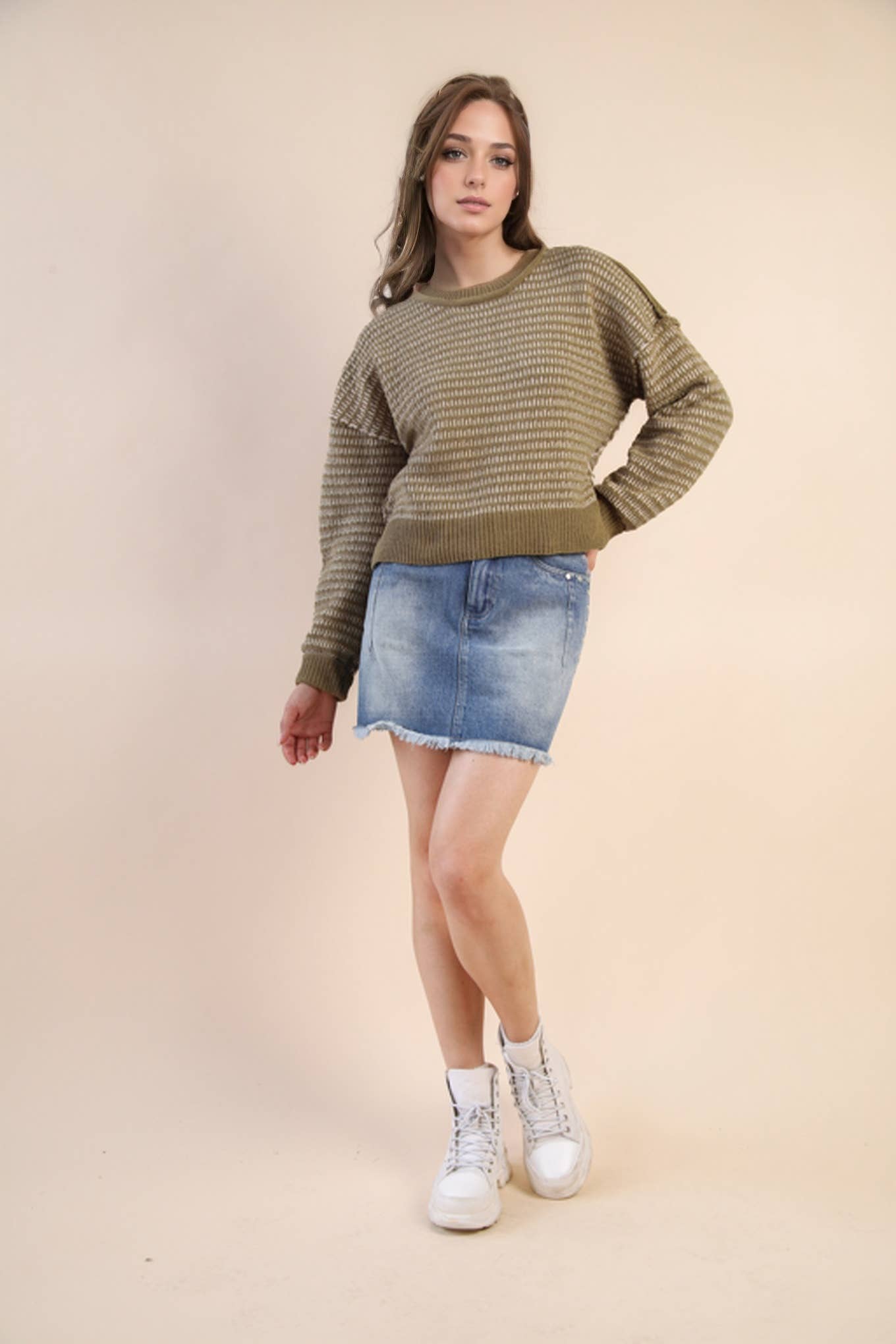 12W3383N-Two Tone Textured Knit Casual Sweater Top