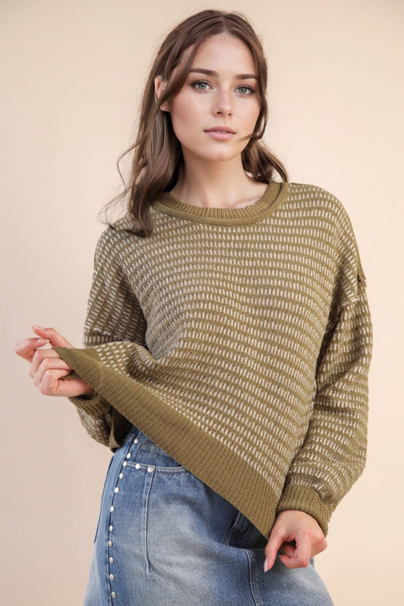 12W3383N-Two Tone Textured Knit Casual Sweater Top