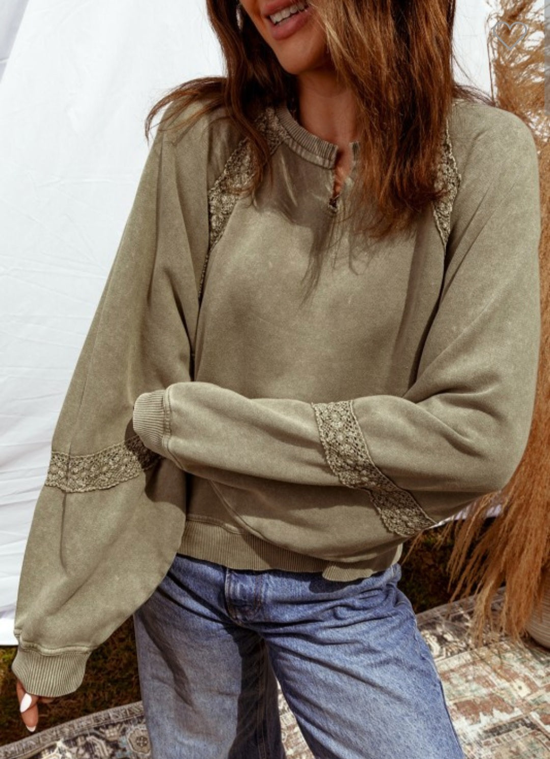 Mineral Washed Oversize Sweatshirt